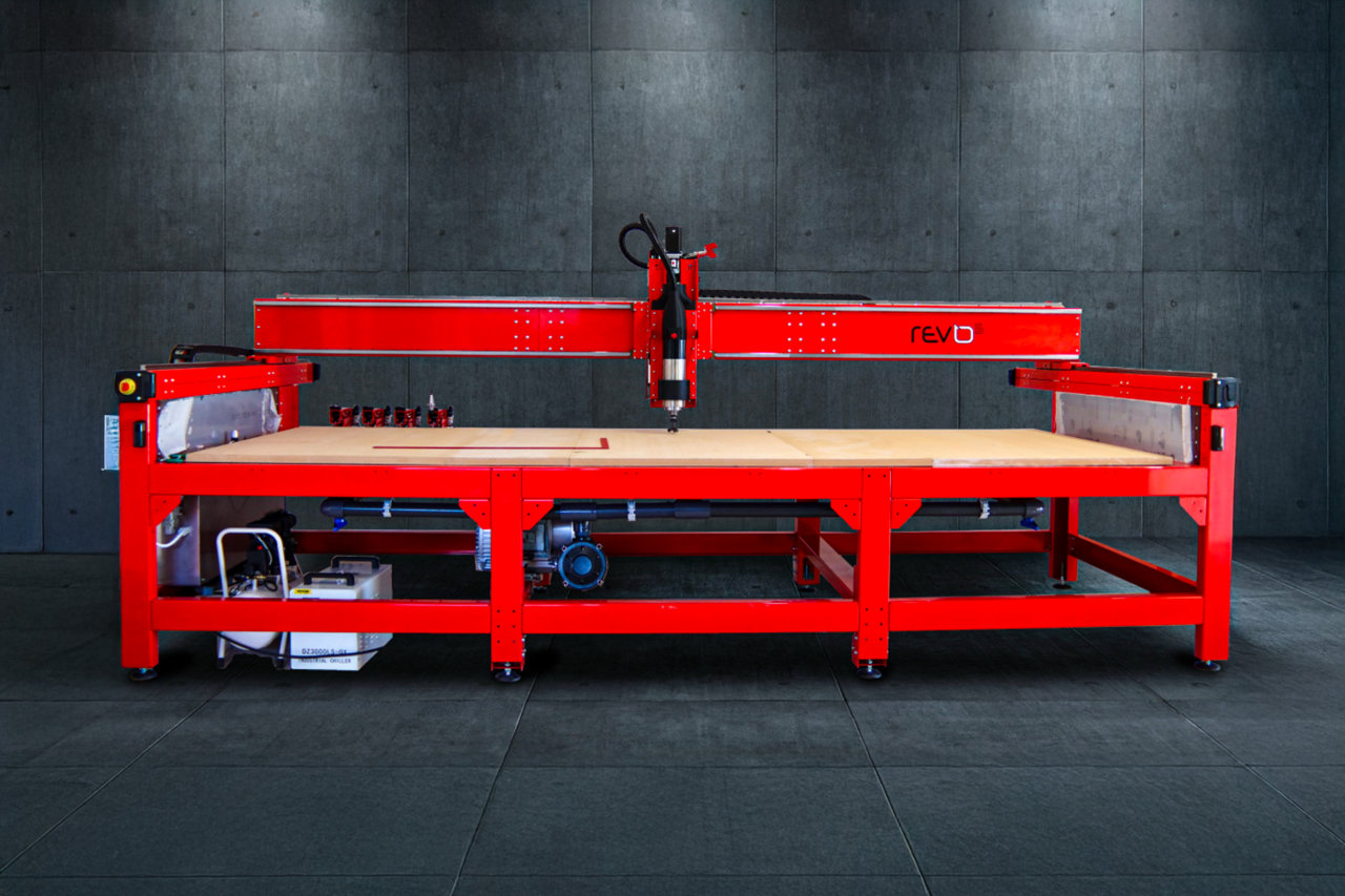REVOLVE – Fresatrice Cnc Versatile Per Lavorazioni 2D – 2.5D – 3D