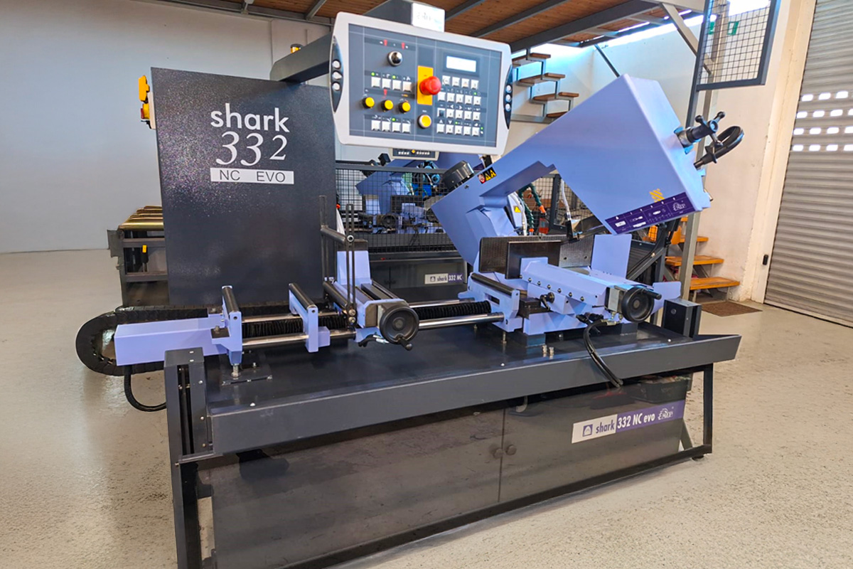 SEGATRICE SHARK 332-1 NC 5.0